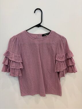 Sugarlips Dusty Mauve Eyelet Ruffle Sleeve Blouse